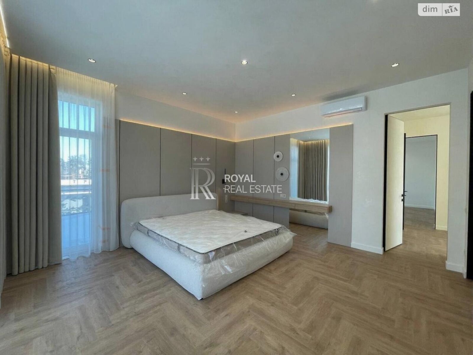 двухэтажный дом с отоплением, 246 кв. м, кирпич. Продажа в Ходосовке фото 1