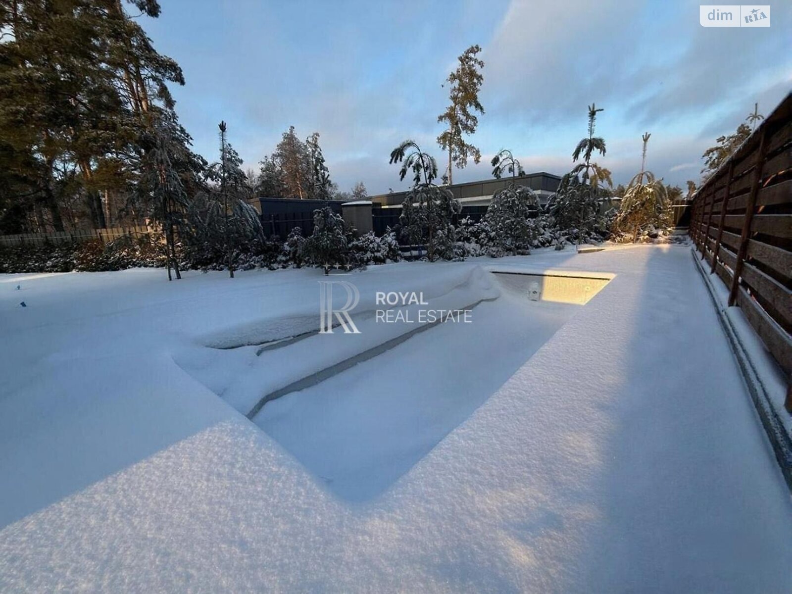 двухэтажный дом с отоплением, 246 кв. м, кирпич. Продажа в Ходосовке фото 1