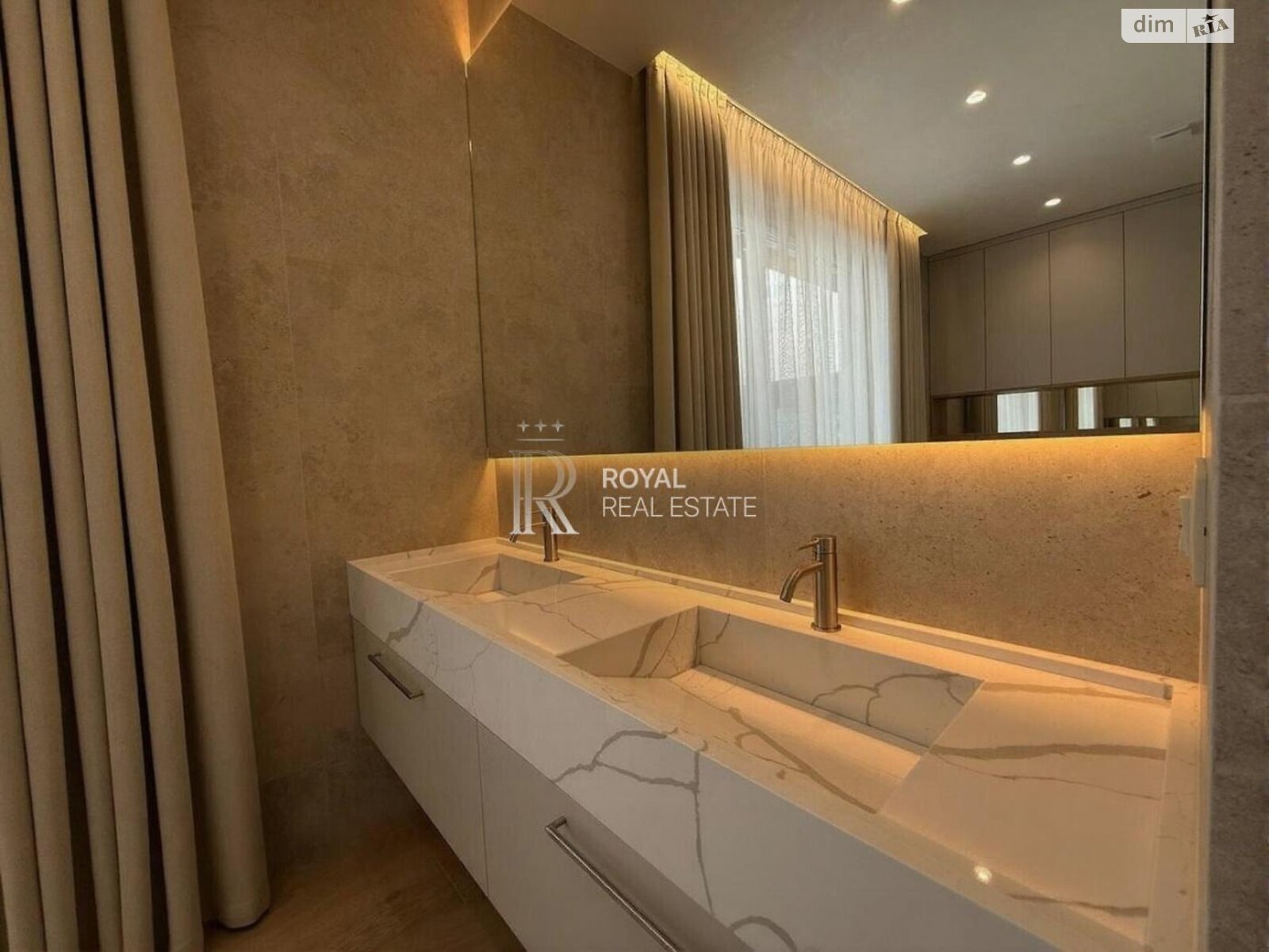 двухэтажный дом с отоплением, 246 кв. м, кирпич. Продажа в Ходосовке фото 1