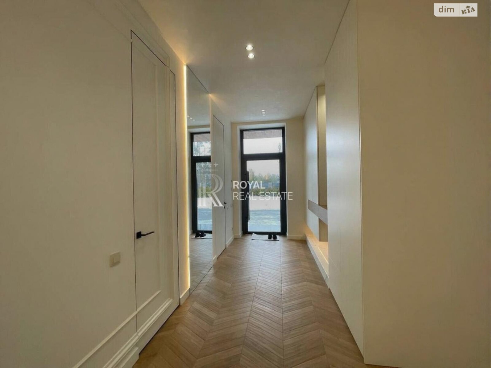 двухэтажный дом с отоплением, 246 кв. м, кирпич. Продажа в Ходосовке фото 1