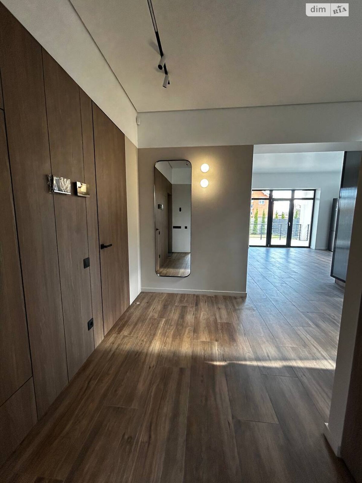 двухэтажный дом с балконом, 180 кв. м, кирпич. Продажа в Ходосовке фото 1 двухэтажный дом с балконом, 180 кв. м, кирпич. Продажа в Ходосовке фото 1