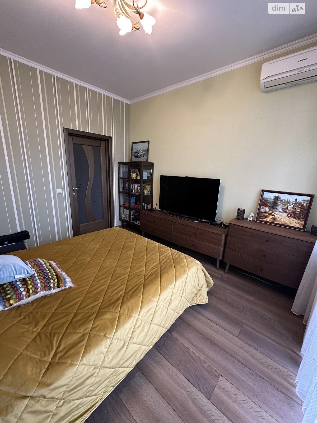 четырехэтажный дом с верандой, 350 кв. м, кирпич. Продажа в Ходосовке фото 1 четырехэтажный дом с верандой, 350 кв. м, кирпич. Продажа в Ходосовке фото 1