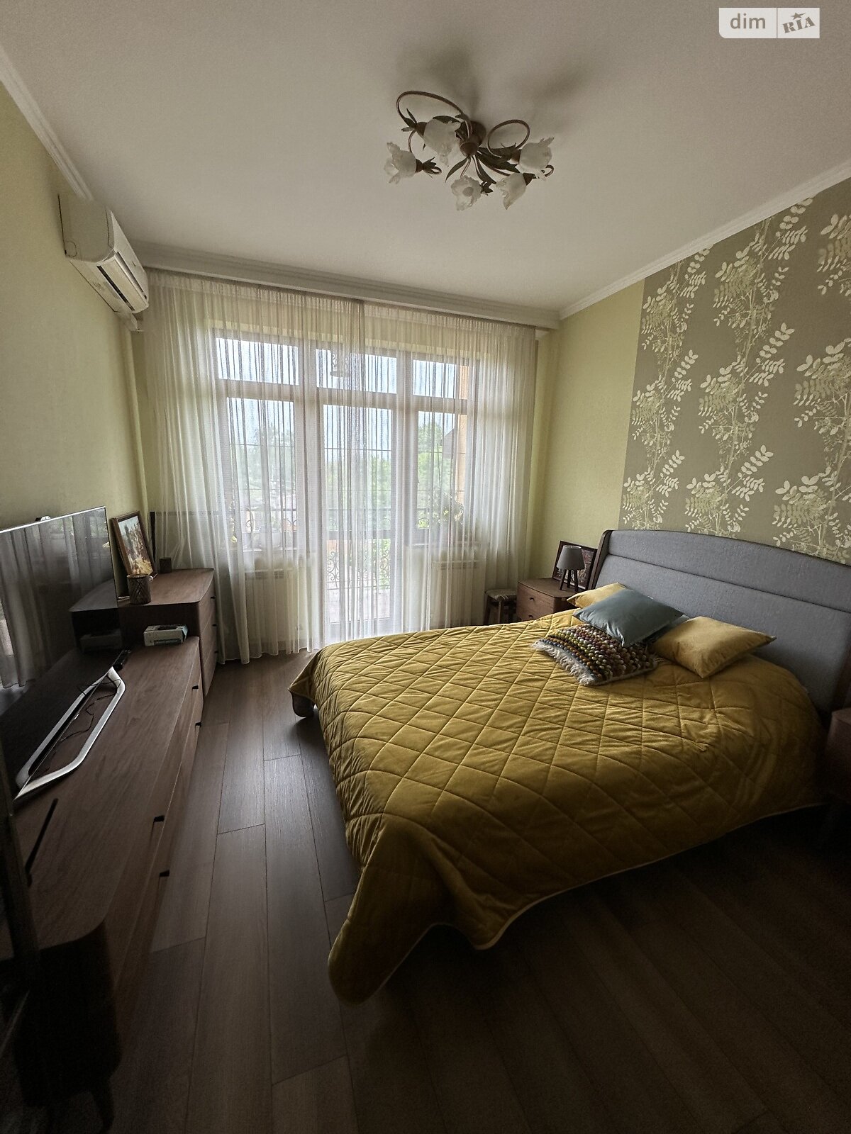 четырехэтажный дом с верандой, 350 кв. м, кирпич. Продажа в Ходосовке фото 1 четырехэтажный дом с верандой, 350 кв. м, кирпич. Продажа в Ходосовке фото 1