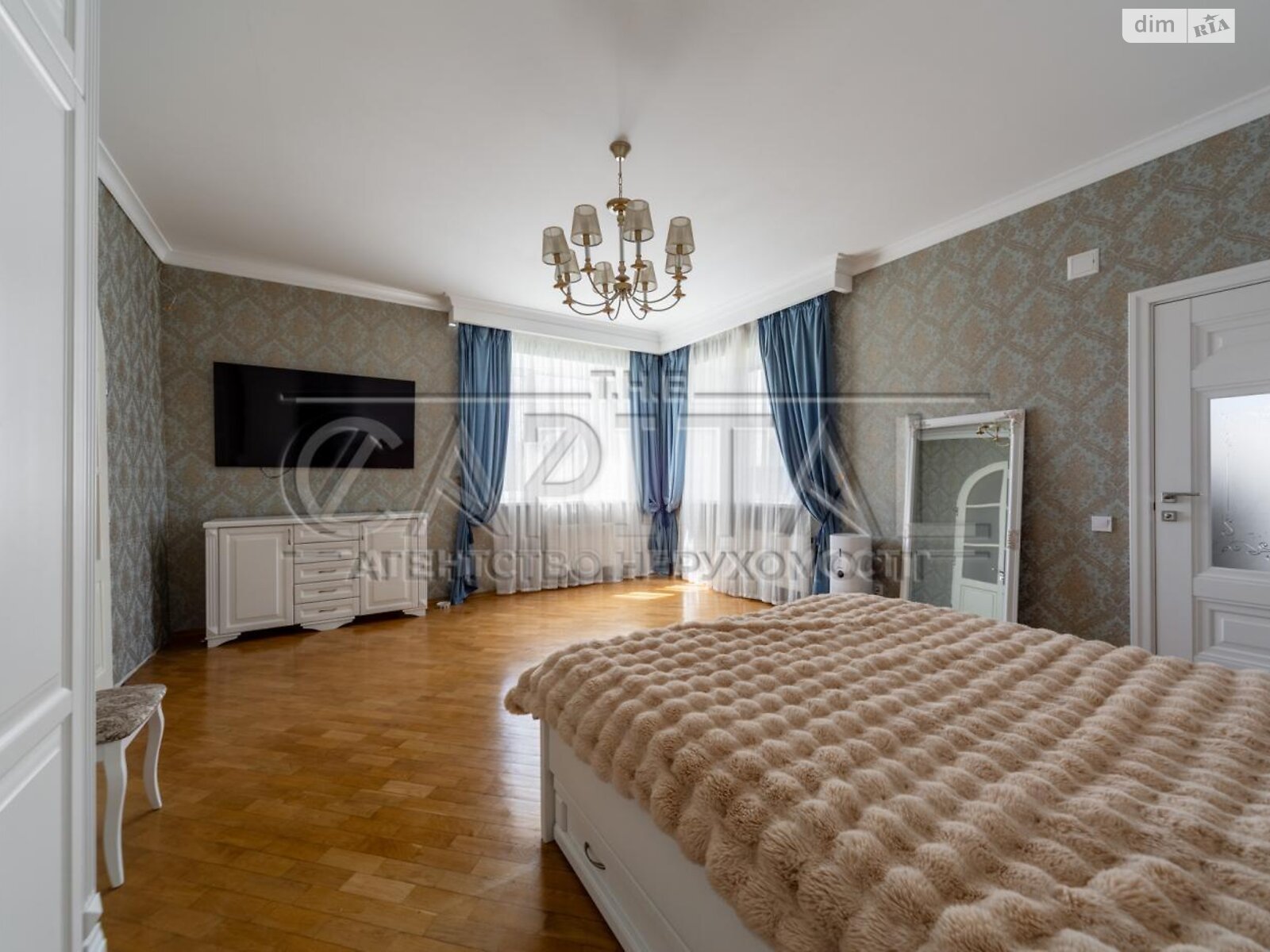 двоповерховий будинок з балконом, 500 кв. м, цегла. Продаж у Ходосівкі фото 1 двоповерховий будинок з балконом, 500 кв. м, цегла. Продаж у Ходосівкі фото 1