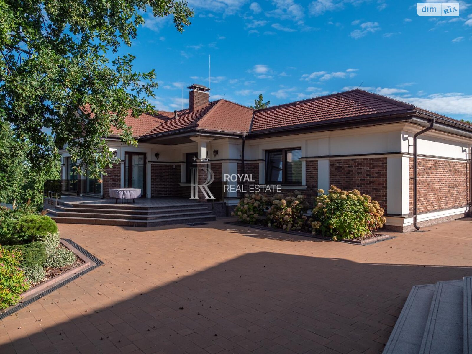 одноэтажный дом с верандой, 372 кв. м, кирпич. Продажа в Ходосовке фото 1 одноэтажный дом с верандой, 372 кв. м, кирпич. Продажа в Ходосовке фото 1