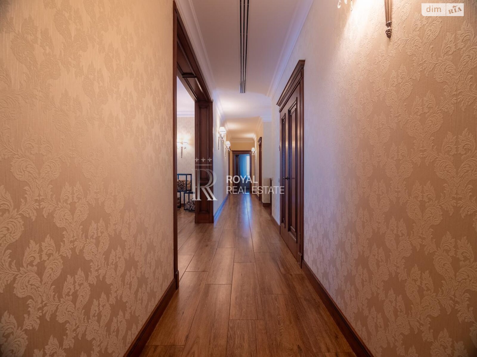 одноэтажный дом с верандой, 372 кв. м, кирпич. Продажа в Ходосовке фото 1 одноэтажный дом с верандой, 372 кв. м, кирпич. Продажа в Ходосовке фото 1