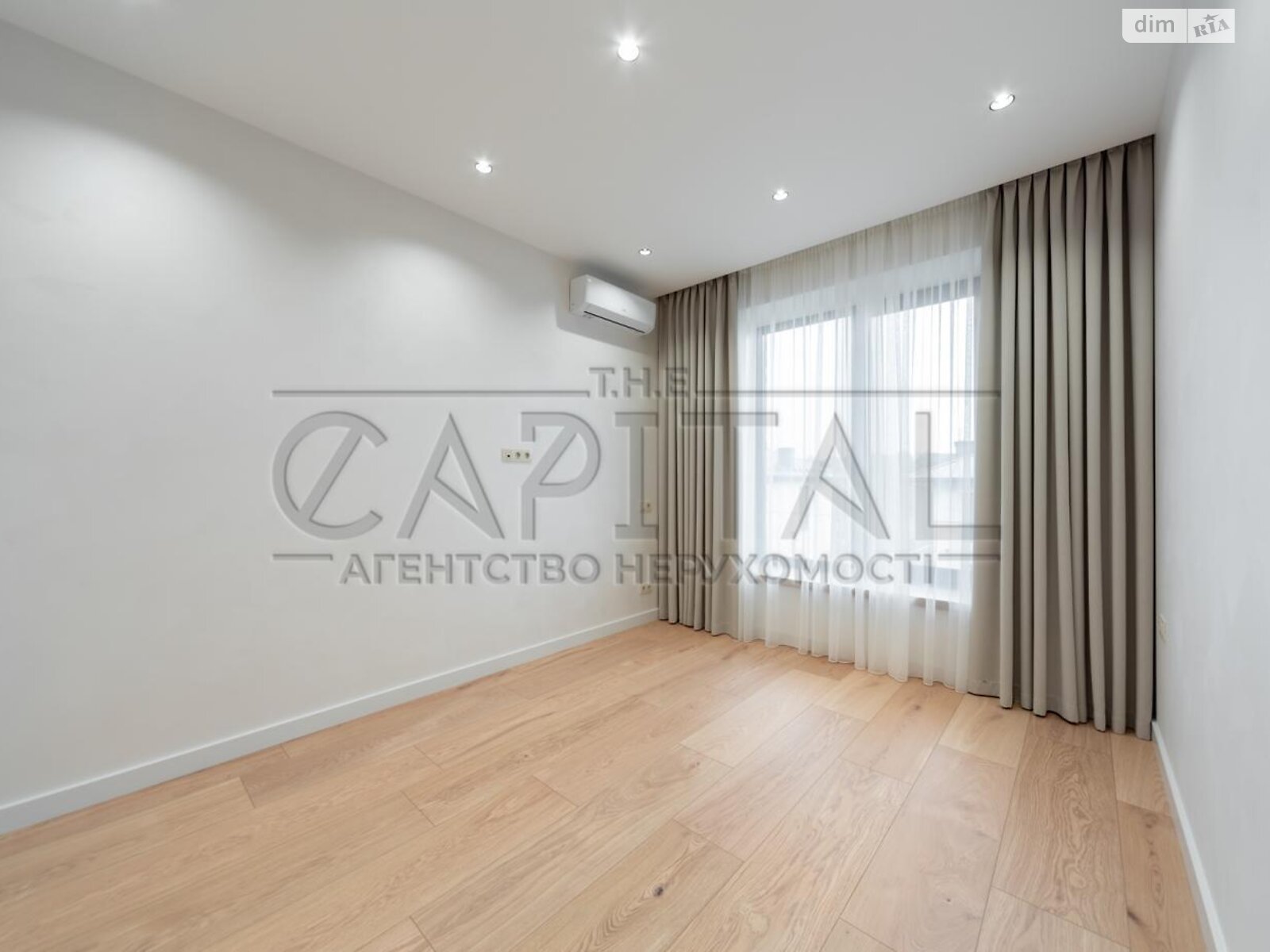 двухэтажный дом с ремонтом, 245 кв. м, кирпич. Продажа в Ходосовке фото 1