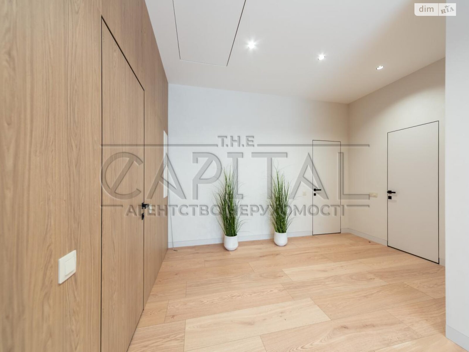 двухэтажный дом с ремонтом, 245 кв. м, кирпич. Продажа в Ходосовке фото 1