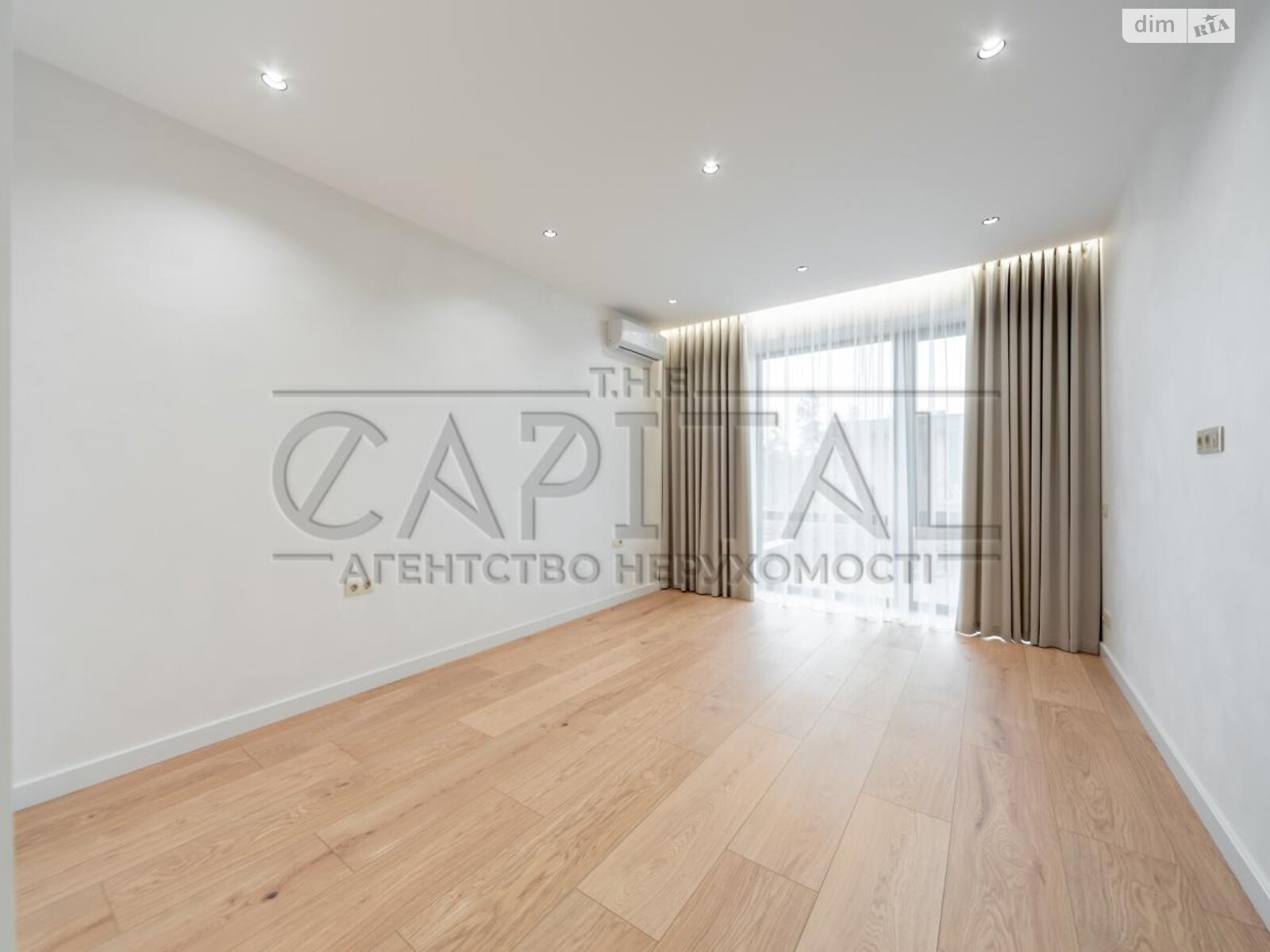 двухэтажный дом с ремонтом, 245 кв. м, кирпич. Продажа в Ходосовке фото 1