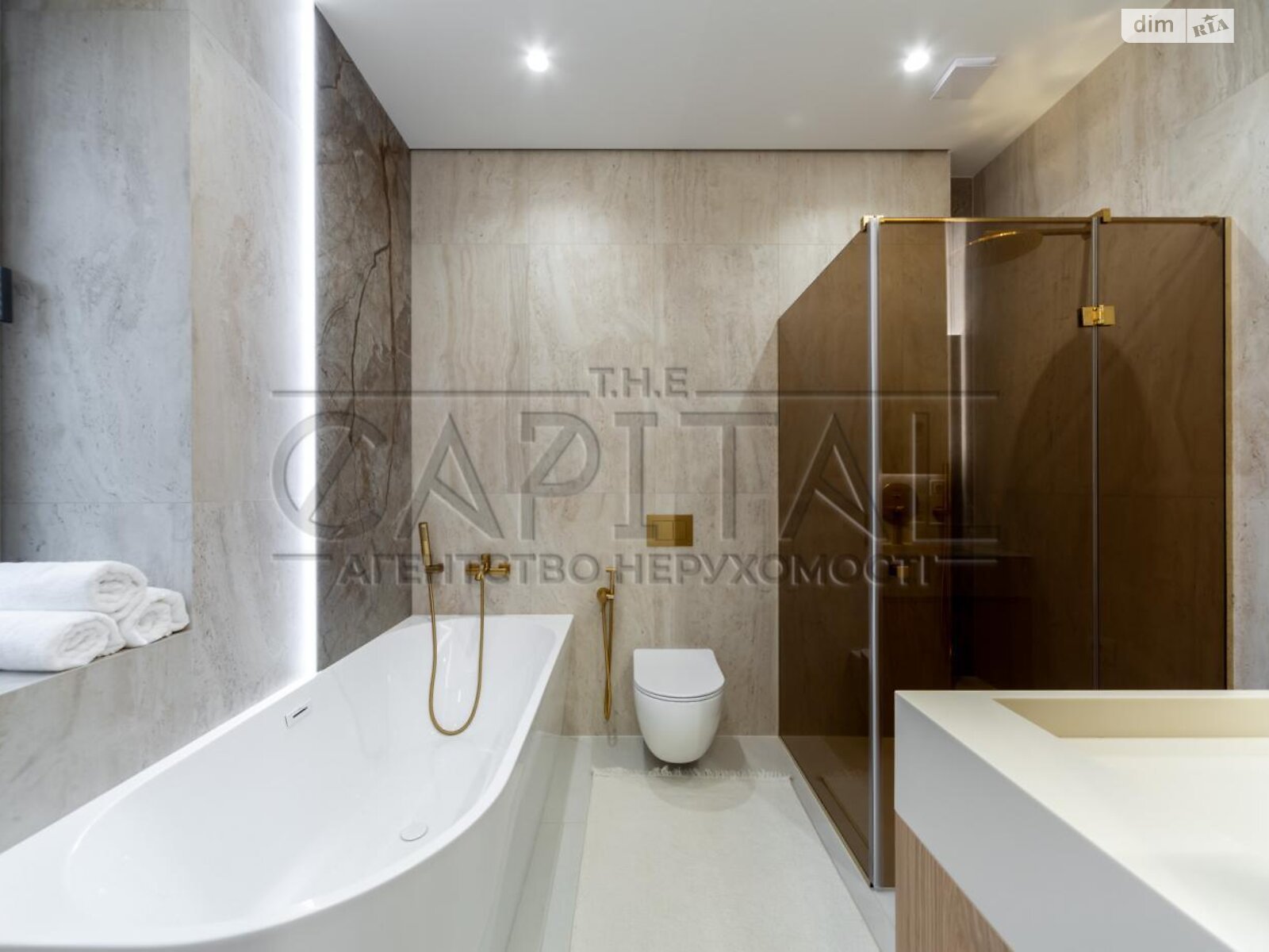 двухэтажный дом с ремонтом, 245 кв. м, кирпич. Продажа в Ходосовке фото 1