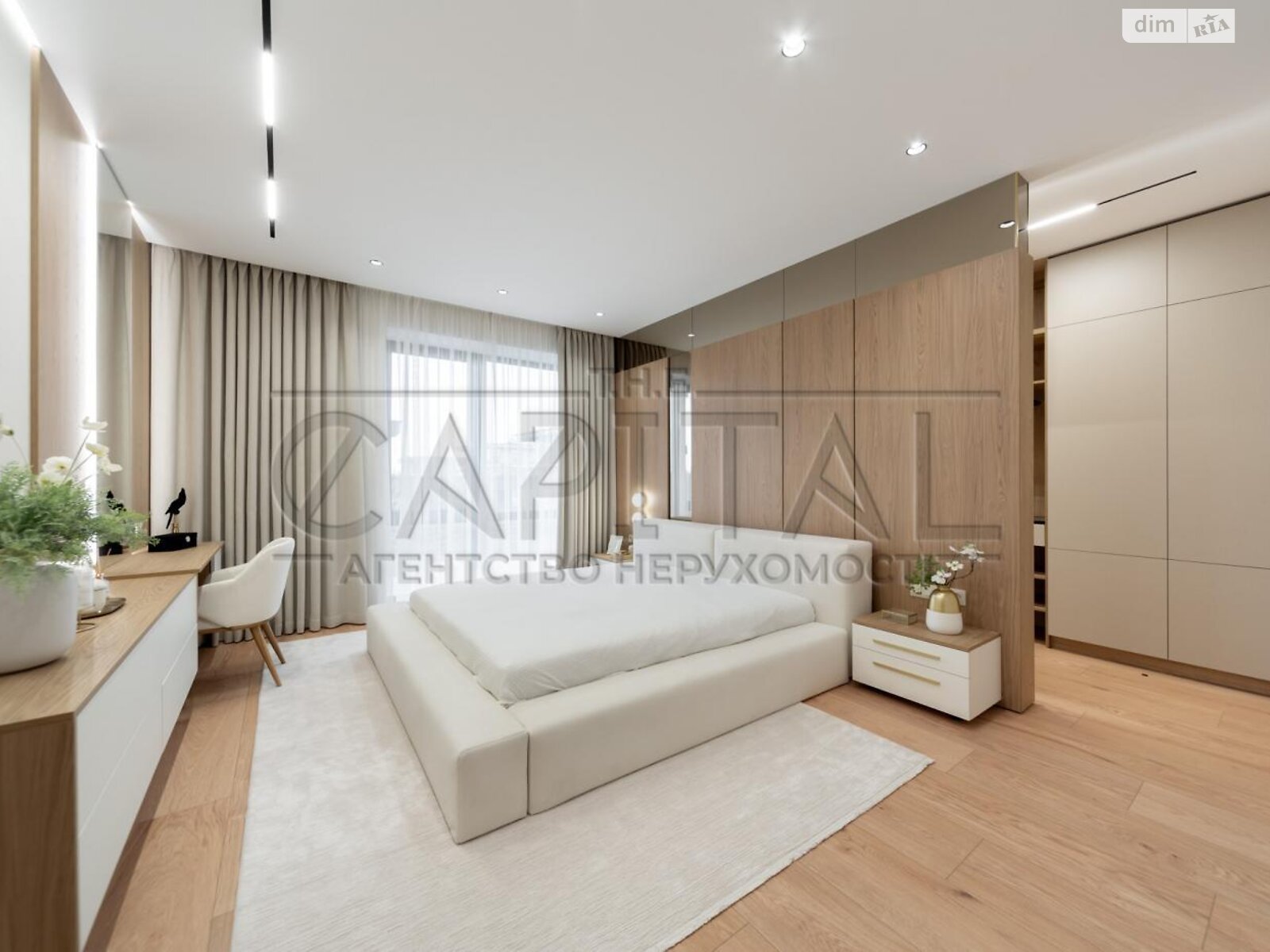 двухэтажный дом с ремонтом, 245 кв. м, кирпич. Продажа в Ходосовке фото 1