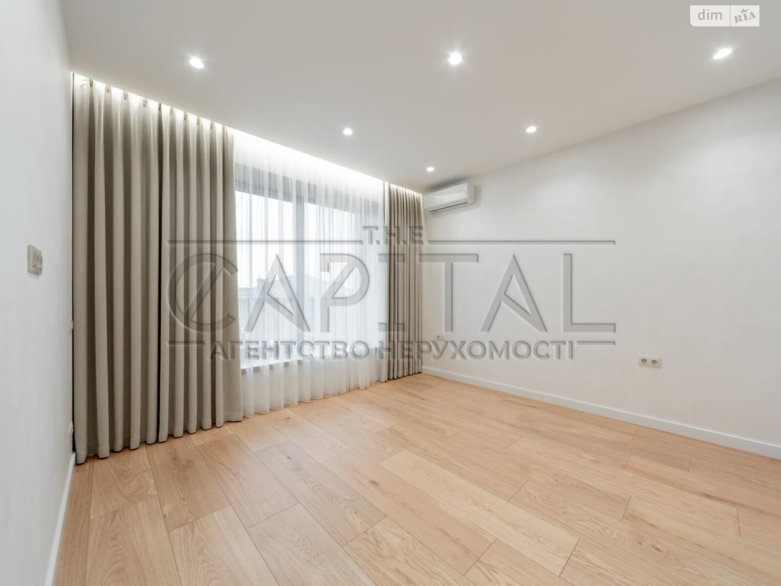 двухэтажный дом с ремонтом, 245 кв. м, кирпич. Продажа в Ходосовке фото 1