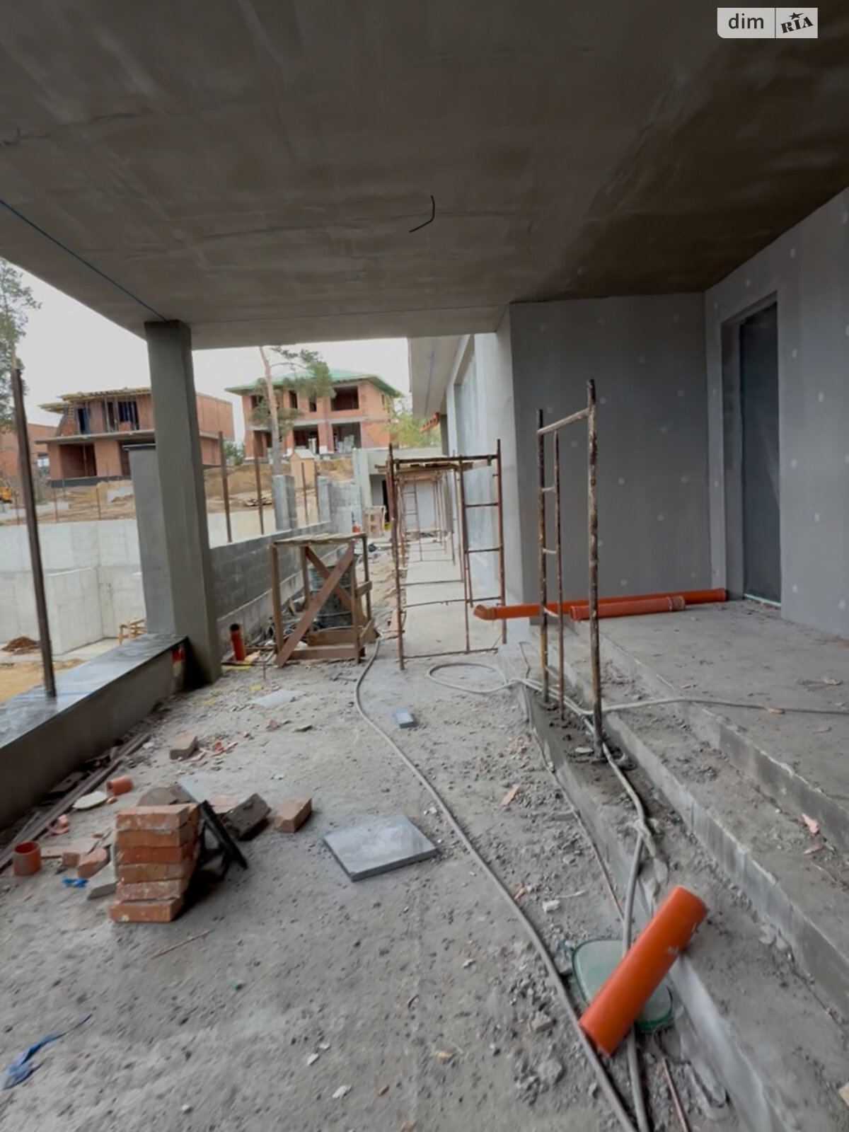 одноэтажный дом с гаражом, 315 кв. м, кирпич. Продажа в Ходосовке фото 1 одноэтажный дом с гаражом, 315 кв. м, кирпич. Продажа в Ходосовке фото 1