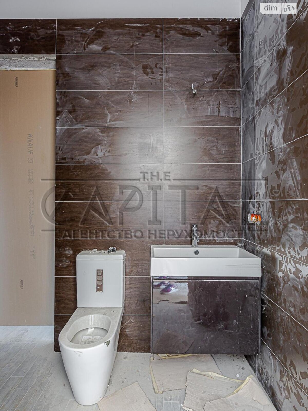 триповерховий будинок з гаражем, 650 кв. м, цегла. Продаж у Ходосівкі фото 1 триповерховий будинок з гаражем, 650 кв. м, цегла. Продаж у Ходосівкі фото 1