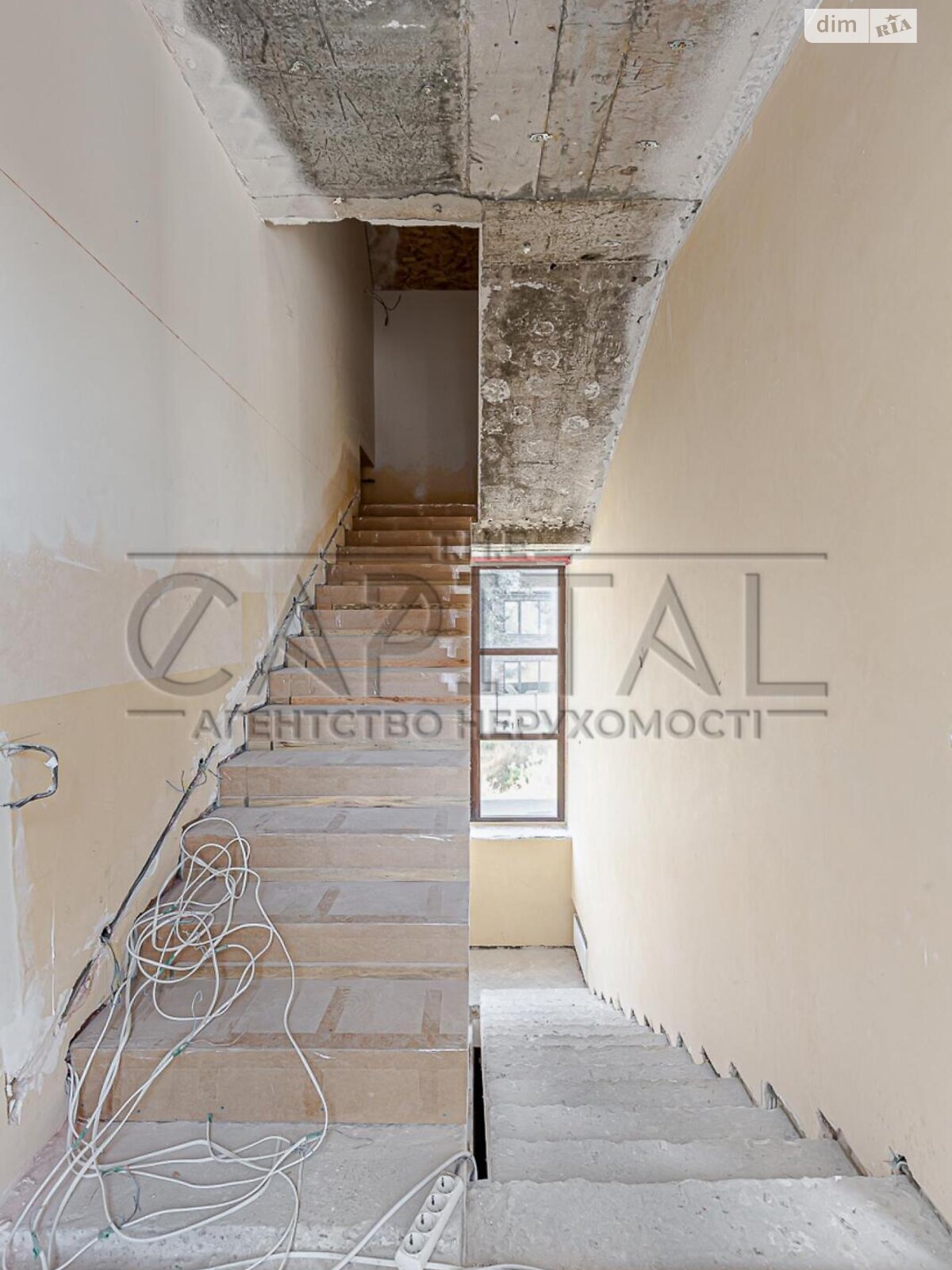 триповерховий будинок з гаражем, 650 кв. м, цегла. Продаж у Ходосівкі фото 1 триповерховий будинок з гаражем, 650 кв. м, цегла. Продаж у Ходосівкі фото 1