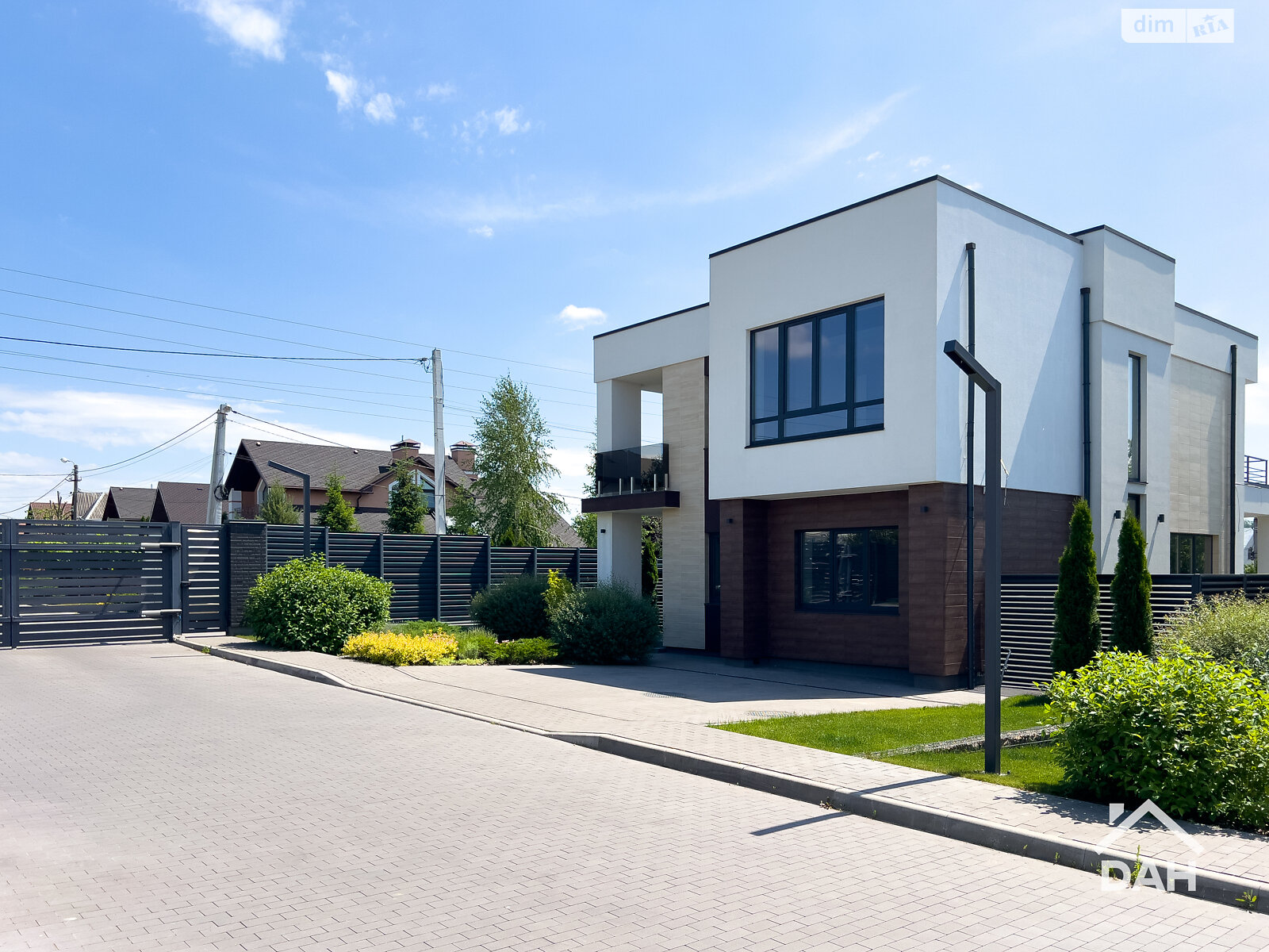 двухэтажный дом с балконом, 179 кв. м, кирпич. Продажа в Ходосовке фото 1 двухэтажный дом с балконом, 179 кв. м, кирпич. Продажа в Ходосовке фото 1
