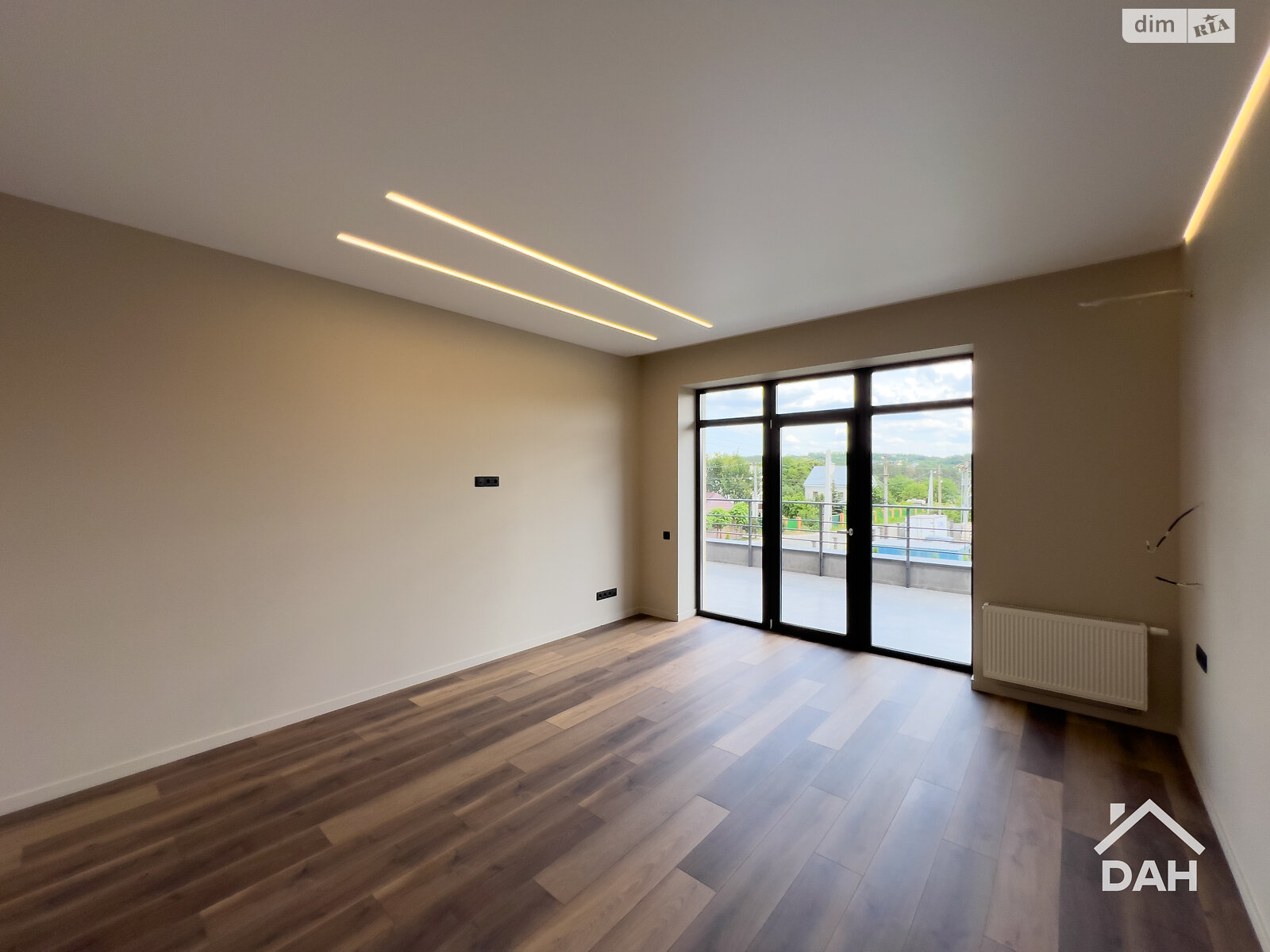 двухэтажный дом с балконом, 179 кв. м, кирпич. Продажа в Ходосовке фото 1 двухэтажный дом с балконом, 179 кв. м, кирпич. Продажа в Ходосовке фото 1