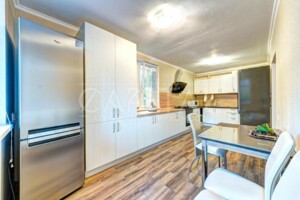 триповерховий будинок з верандою, 312 кв. м, кирпич. Продаж у Ходосівці фото 2