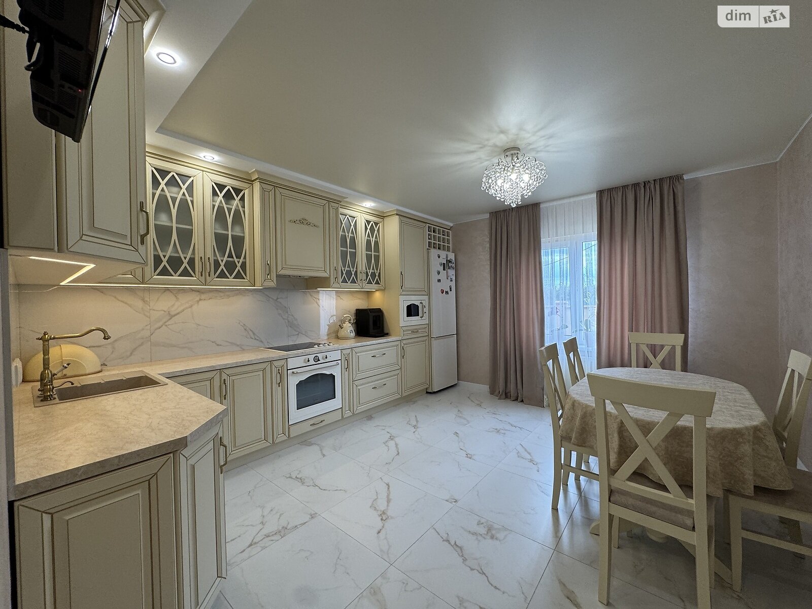 двоповерховий будинок, 231.6 кв. м, цегла. Продаж у Холмку фото 1 двоповерховий будинок, 231.6 кв. м, цегла. Продаж у Холмку фото 1