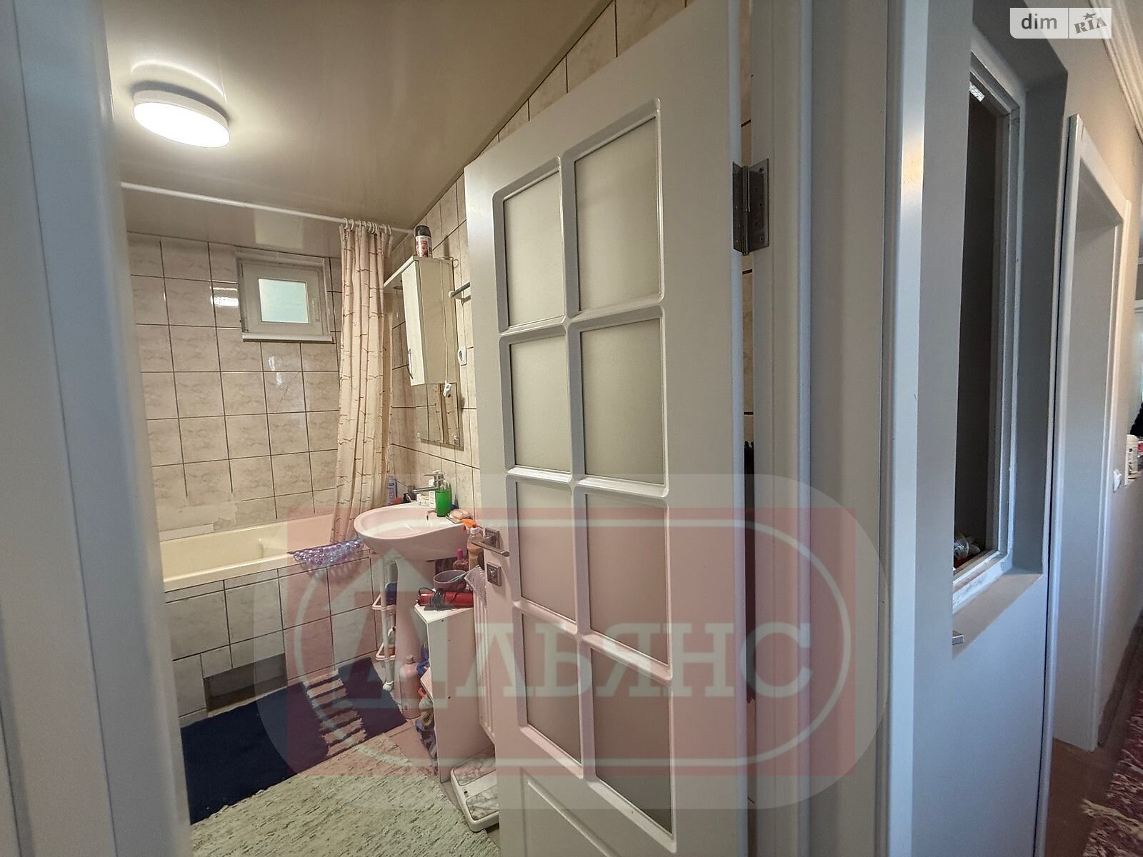 двоповерховий будинок з гаражем, 200 кв. м, цегла. Продаж у Холмку фото 1 двоповерховий будинок з гаражем, 200 кв. м, цегла. Продаж у Холмку фото 1