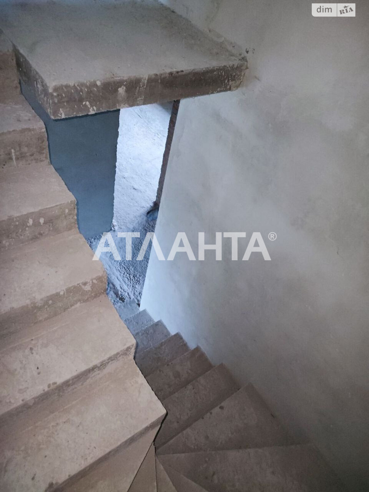 триповерховий будинок бесідка, 210 кв. м, кирпич. Продаж у Холодноватці фото 1 триповерховий будинок бесідка, 210 кв. м, кирпич. Продаж у Холодноватці фото 1