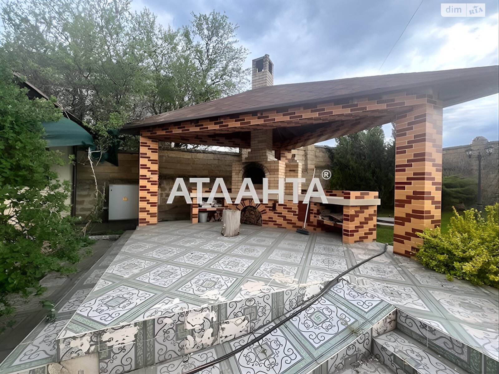 двухэтажный дом беседка, 545.3 кв. м, кирпич. Продажа в Хоминке фото 1 двухэтажный дом беседка, 545.3 кв. м, кирпич. Продажа в Хоминке фото 1