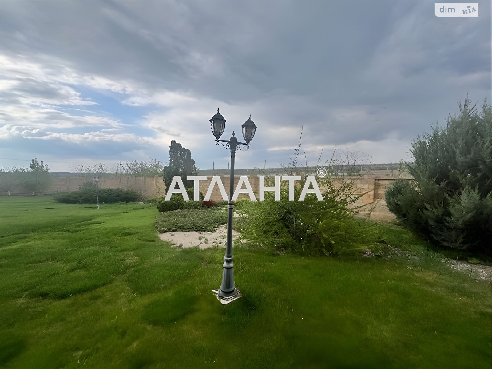 двухэтажный дом беседка, 545.3 кв. м, кирпич. Продажа в Хоминке фото 1 двухэтажный дом беседка, 545.3 кв. м, кирпич. Продажа в Хоминке фото 1