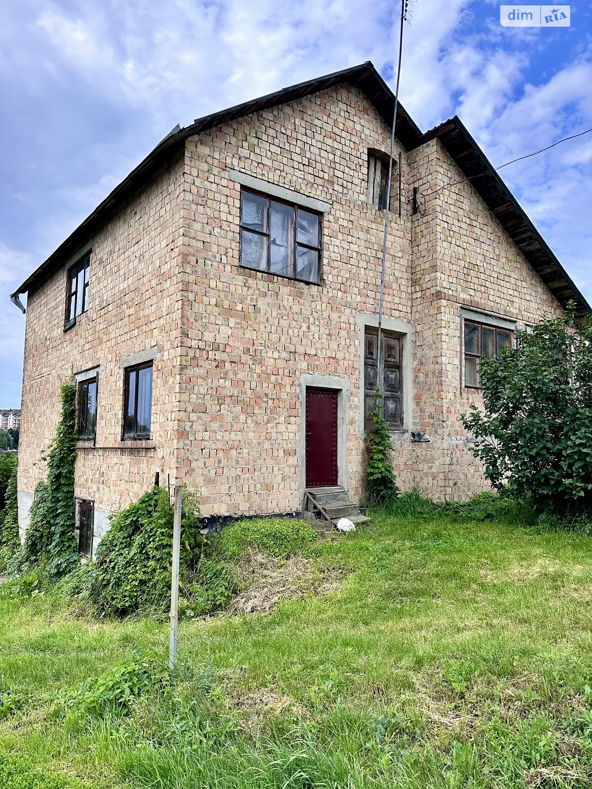двоповерховий будинок з гаражем, 286.3 кв. м, цегла. Продаж у Хотові фото 1 двоповерховий будинок з гаражем, 286.3 кв. м, цегла. Продаж у Хотові фото 1