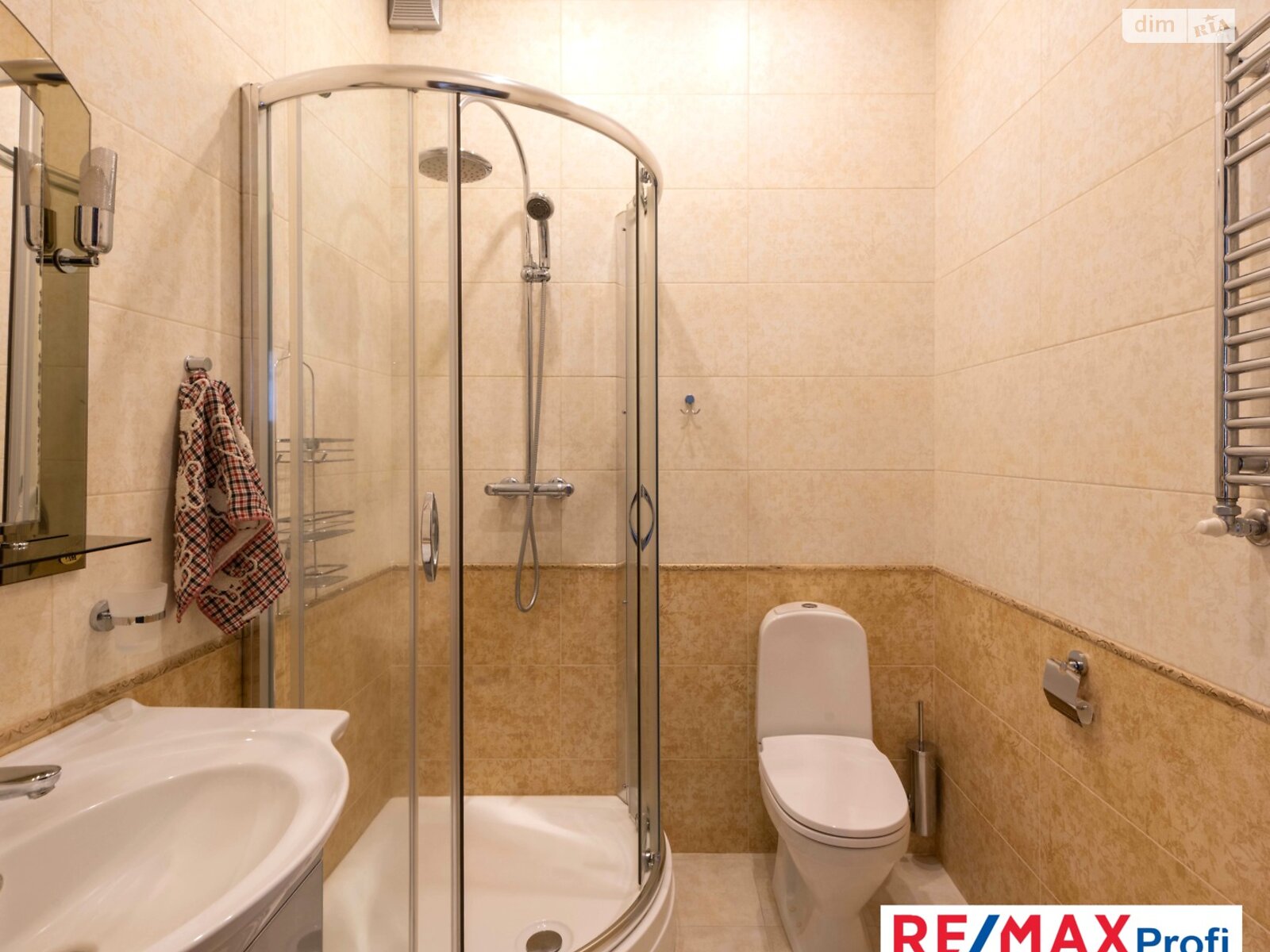 двоповерховий будинок з гаражем, 260 кв. м, цегла. Продаж у Хотові фото 1 двоповерховий будинок з гаражем, 260 кв. м, цегла. Продаж у Хотові фото 1