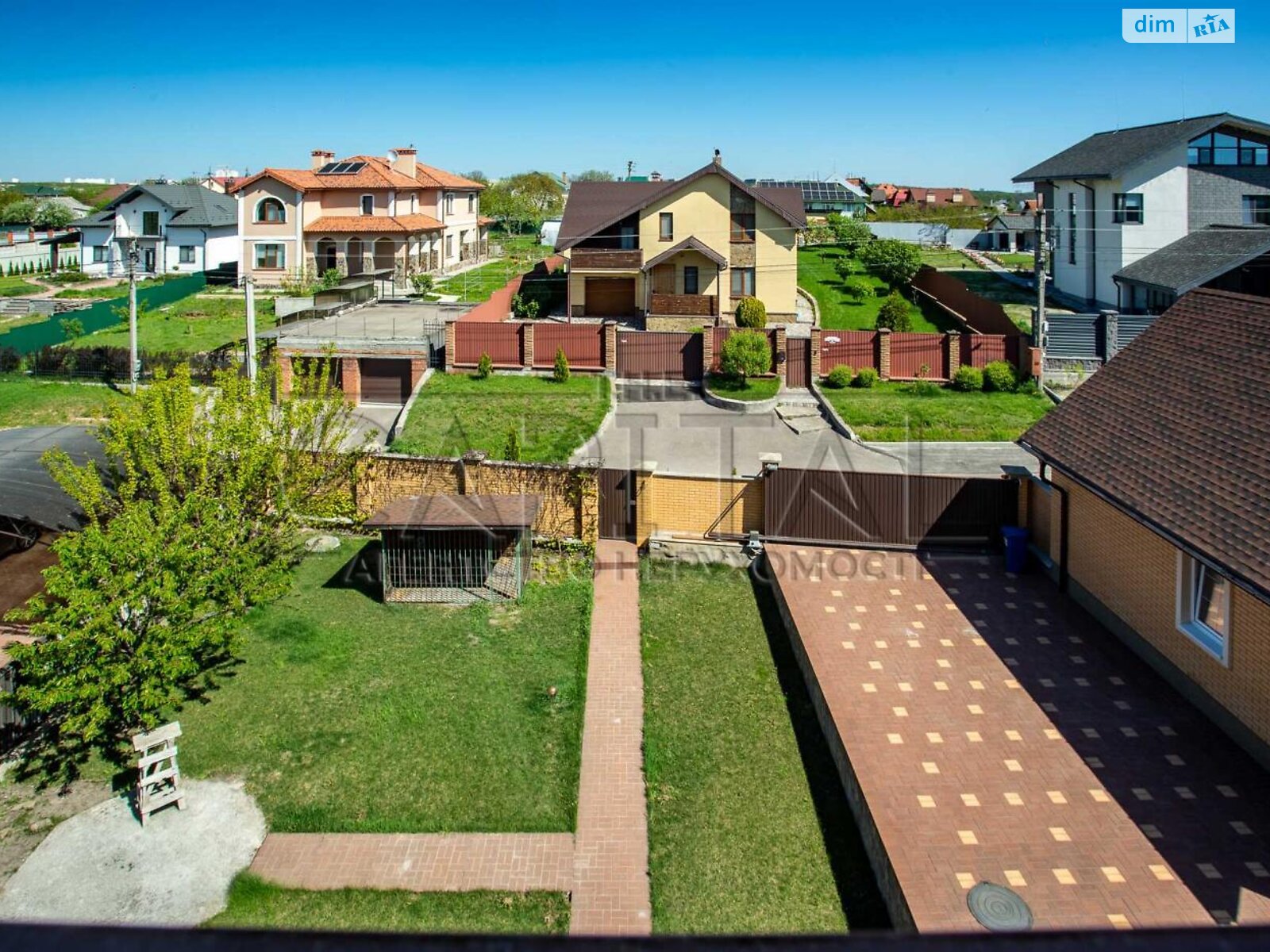 двоповерховий будинок з гаражем, 294.9 кв. м, цегла. Продаж в Хотові, район Поділ фото 1 двоповерховий будинок з гаражем, 294.9 кв. м, цегла. Продаж в Хотові, район Поділ фото 1
