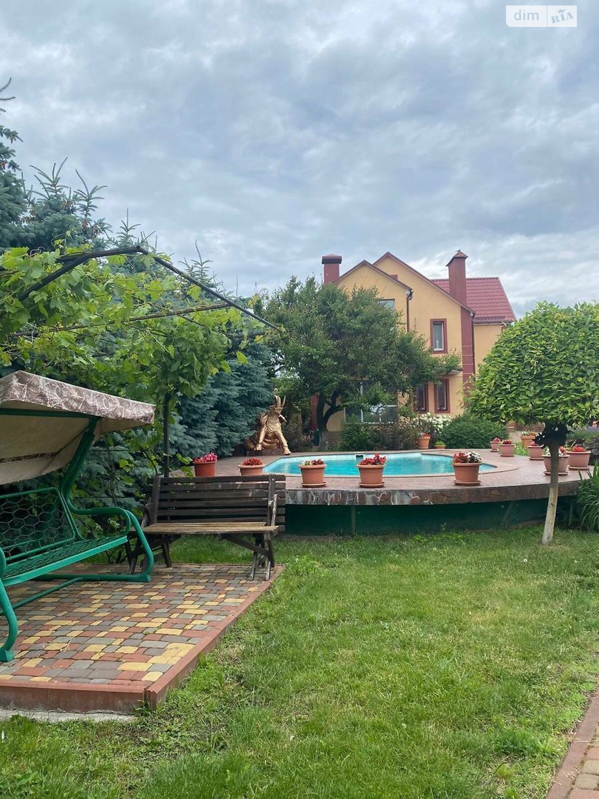 триповерховий будинок з верандою, 220 кв. м, кирпич. Продаж у Хотові фото 1 триповерховий будинок з верандою, 220 кв. м, кирпич. Продаж у Хотові фото 1