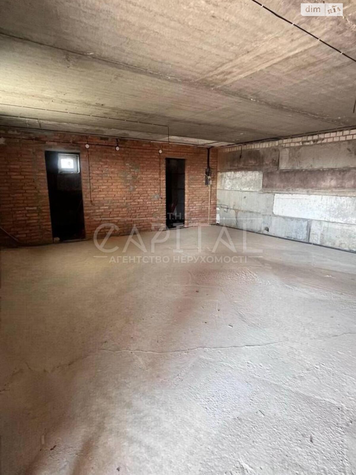 одноповерховий будинок з гаражем, 270.5 кв. м, цегла. Продаж у Хотові фото 1 одноповерховий будинок з гаражем, 270.5 кв. м, цегла. Продаж у Хотові фото 1