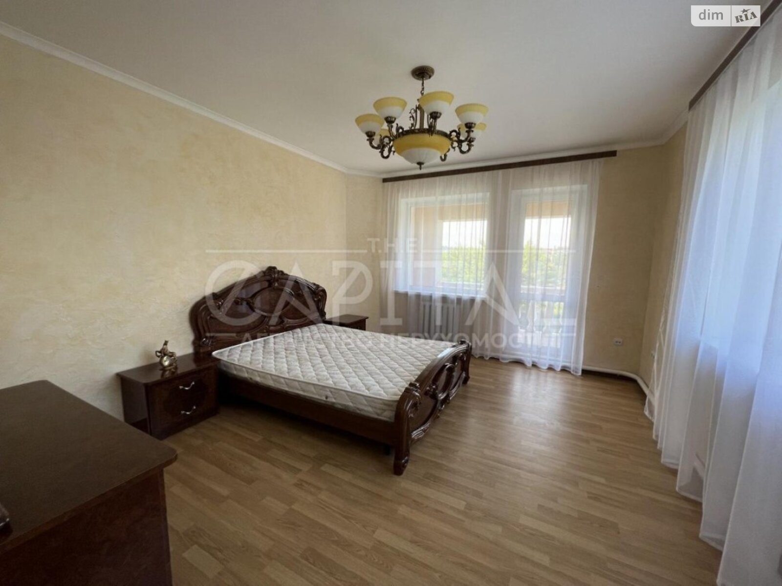 трехэтажный дом, 230 кв. м, кирпич. Продажа в Хотове фото 1