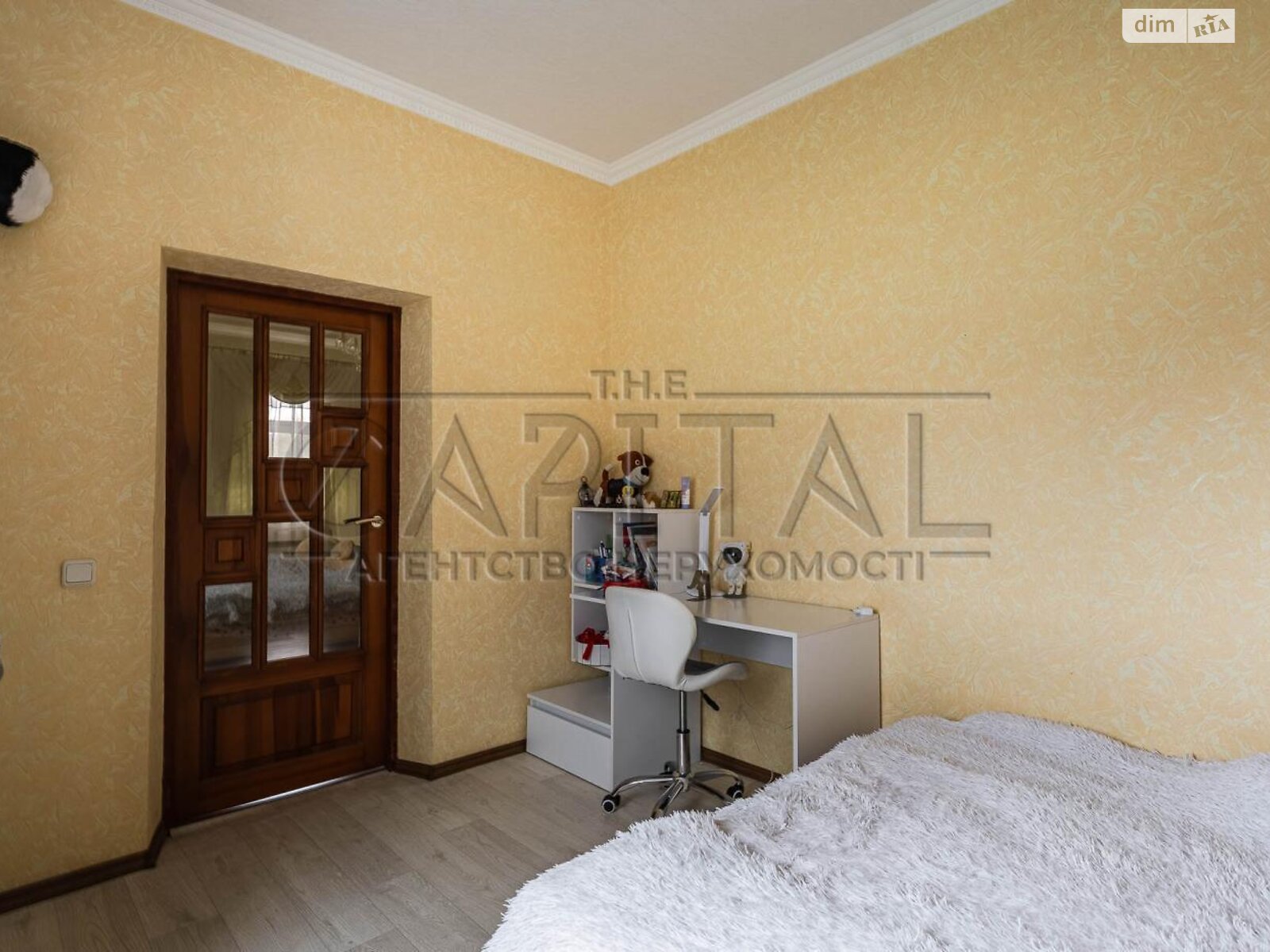 двухэтажный дом с гаражом, 140 кв. м, кирпич. Продажа в Хотове фото 1