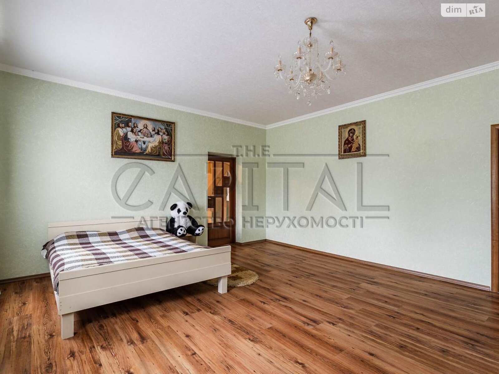 двухэтажный дом с гаражом, 140 кв. м, кирпич. Продажа в Хотове фото 1