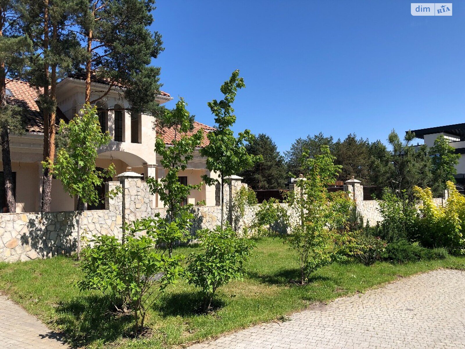 одноэтажный дом, 420 кв. м, кирпич. Продажа в Лебедевке фото 1 одноэтажный дом, 420 кв. м, кирпич. Продажа в Лебедевке фото 1