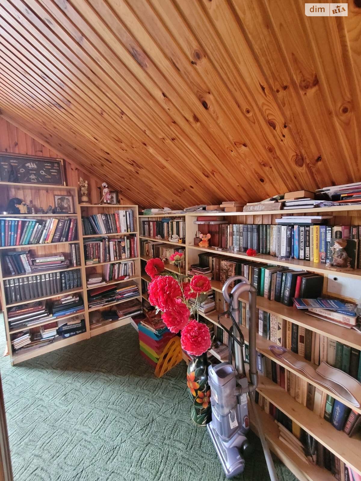 трехэтажный дом с гаражом, 280 кв. м, кирпич. Продажа в Хотяновке фото 1 трехэтажный дом с гаражом, 280 кв. м, кирпич. Продажа в Хотяновке фото 1
