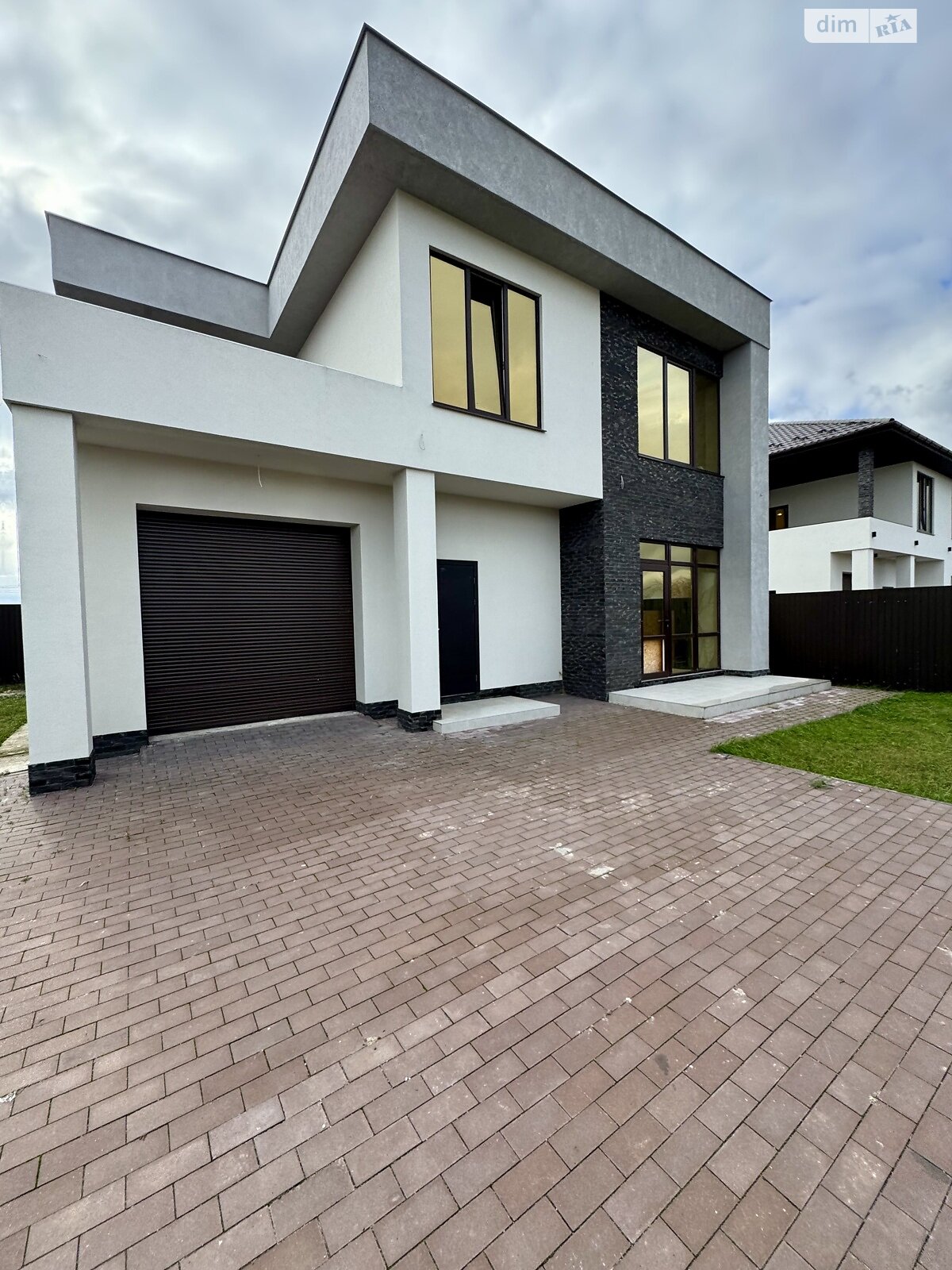 двухэтажный дом с гаражом, 157.6 кв. м, газобетон. Продажа в Хотяновке фото 1 двухэтажный дом с гаражом, 157.6 кв. м, газобетон. Продажа в Хотяновке фото 1