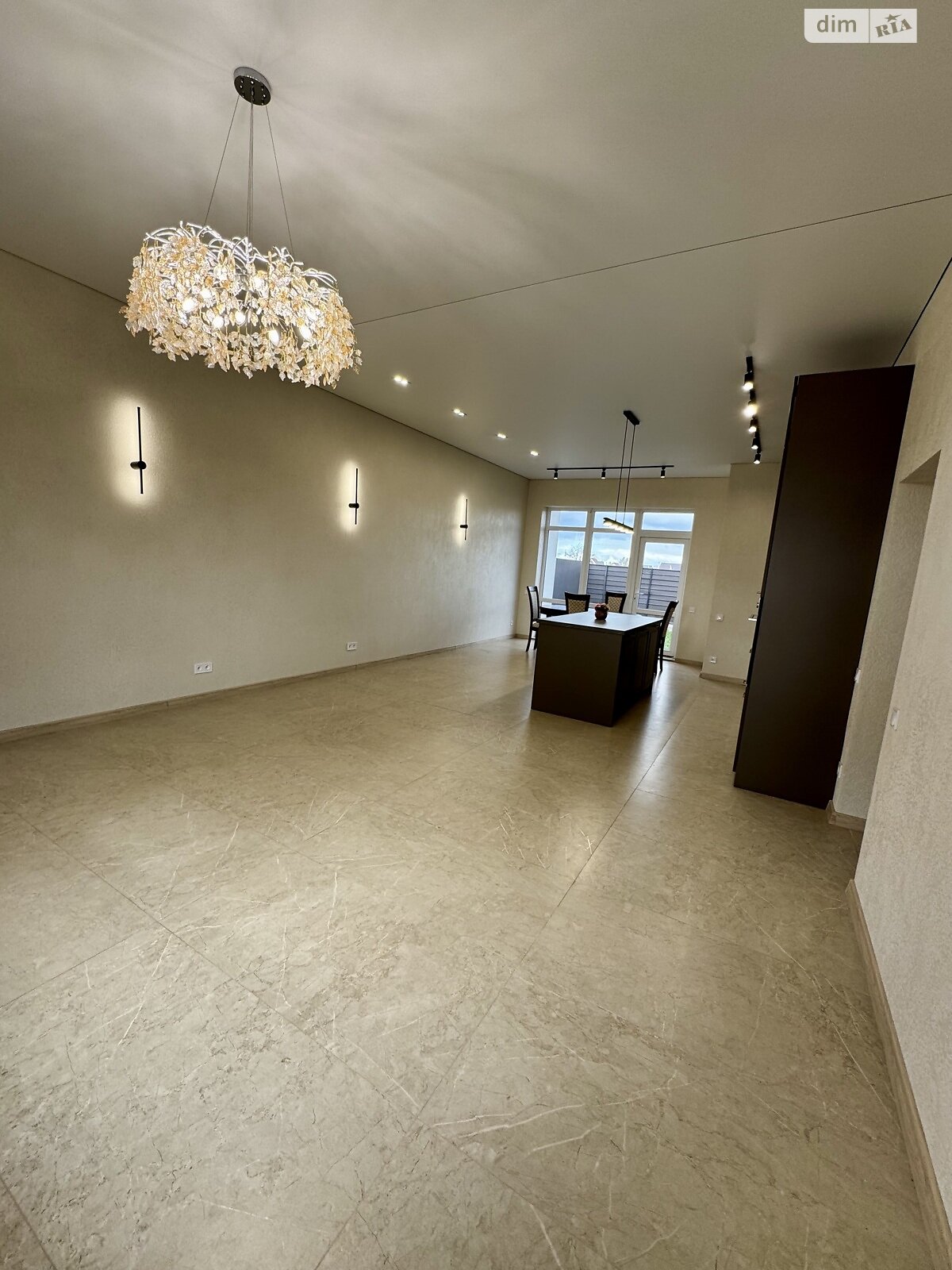 двухэтажный дом с гаражом, 157.6 кв. м, газобетон. Продажа в Хотяновке фото 1 двухэтажный дом с гаражом, 157.6 кв. м, газобетон. Продажа в Хотяновке фото 1