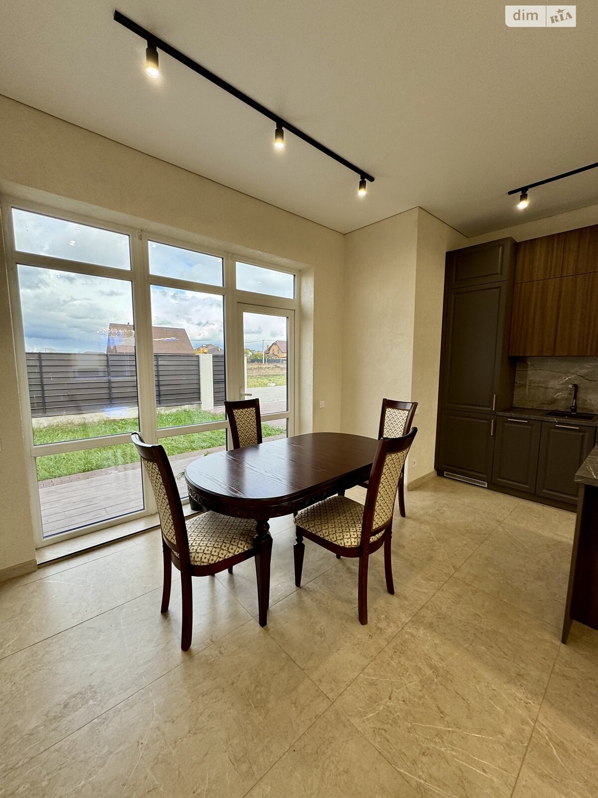 двухэтажный дом с гаражом, 157.6 кв. м, газобетон. Продажа в Хотяновке фото 1 двухэтажный дом с гаражом, 157.6 кв. м, газобетон. Продажа в Хотяновке фото 1