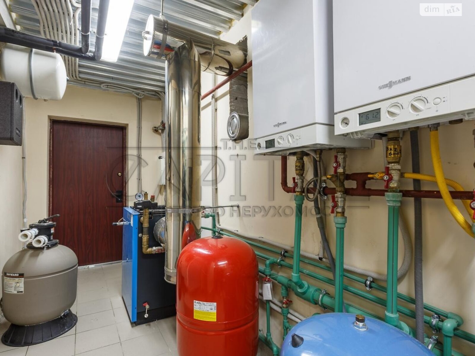 триповерховий будинок з гаражем, 365 кв. м, цегла. Продаж у Хотянівці фото 1