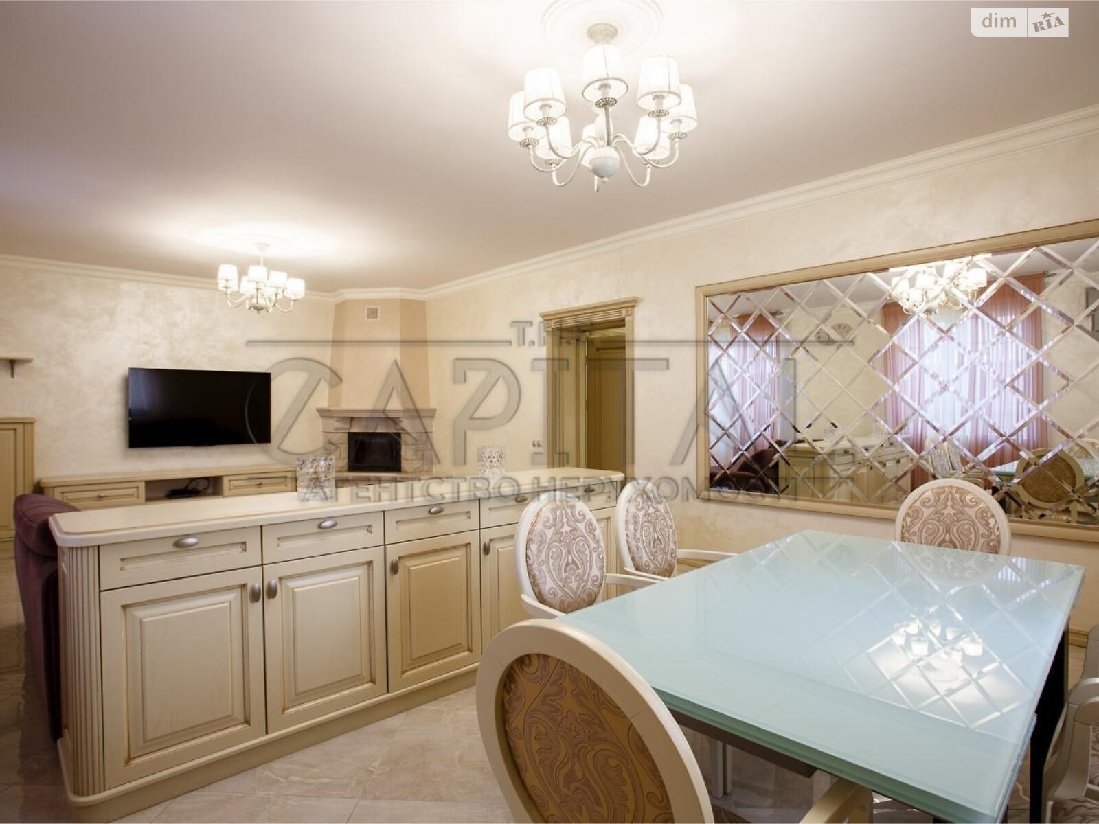 триповерховий будинок з гаражем, 365 кв. м, цегла. Продаж у Хотянівці фото 1