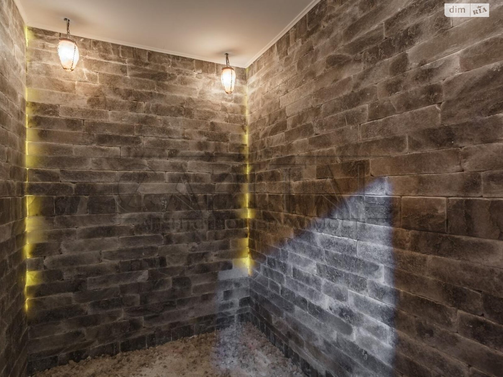 триповерховий будинок з гаражем, 365 кв. м, цегла. Продаж у Хотянівці фото 1