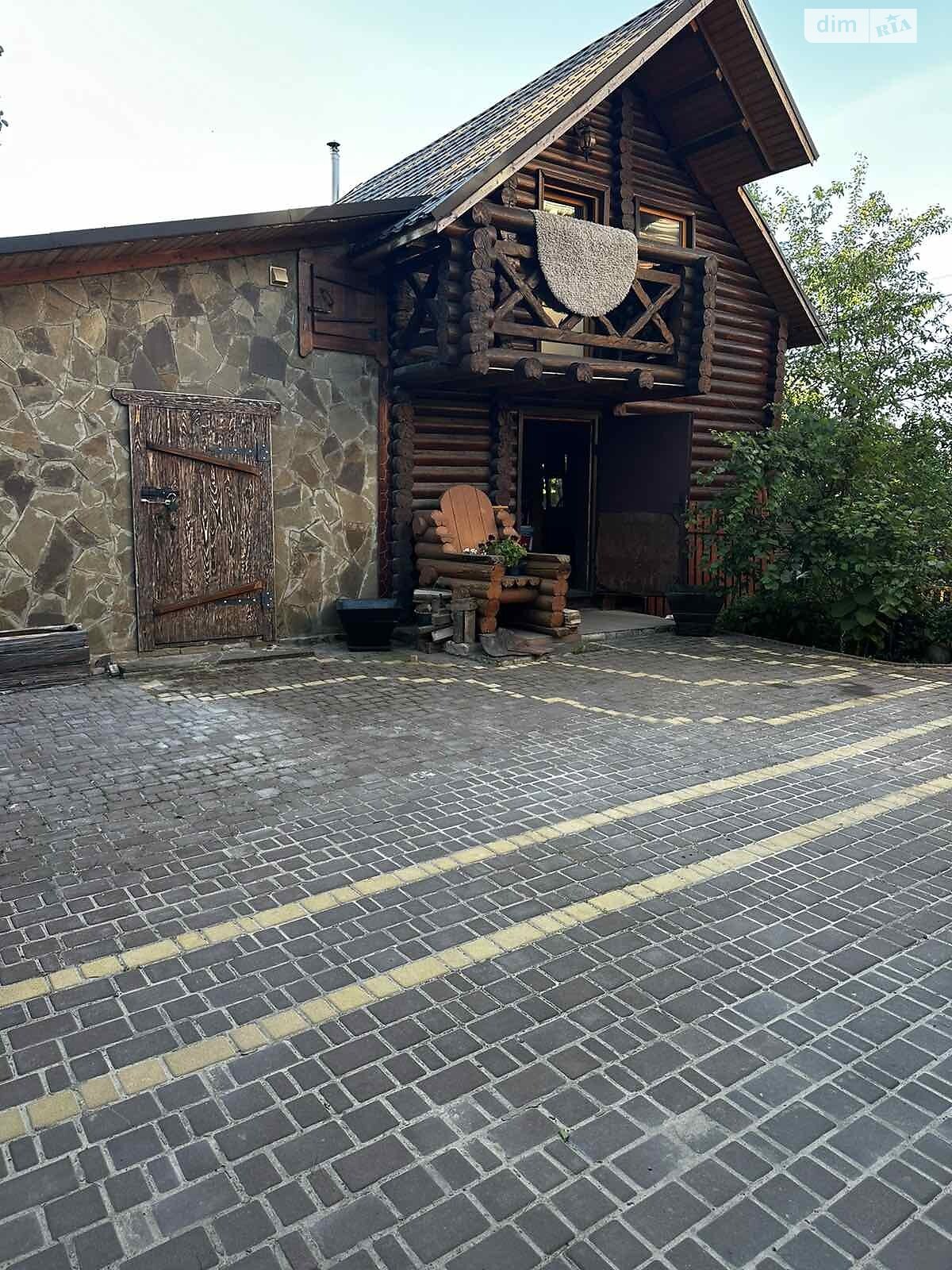 трехэтажный дом с ремонтом, 224.6 кв. м, кирпич. Продажа в Хотяновке фото 1 трехэтажный дом с ремонтом, 224.6 кв. м, кирпич. Продажа в Хотяновке фото 1