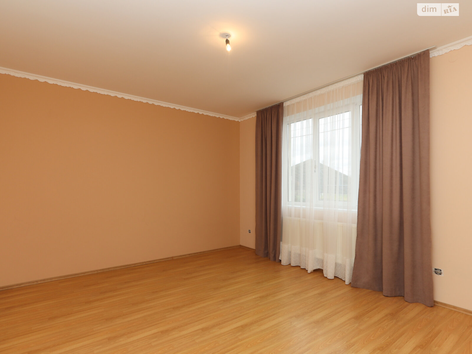 двоповерховий будинок з опаленням, 220 кв. м, цегла. Продаж у Хриплині фото 1 двоповерховий будинок з опаленням, 220 кв. м, цегла. Продаж у Хриплині фото 1