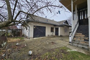 трехэтажный дом, 227 кв. м, кирпич. Продажа в Хриплине фото 2