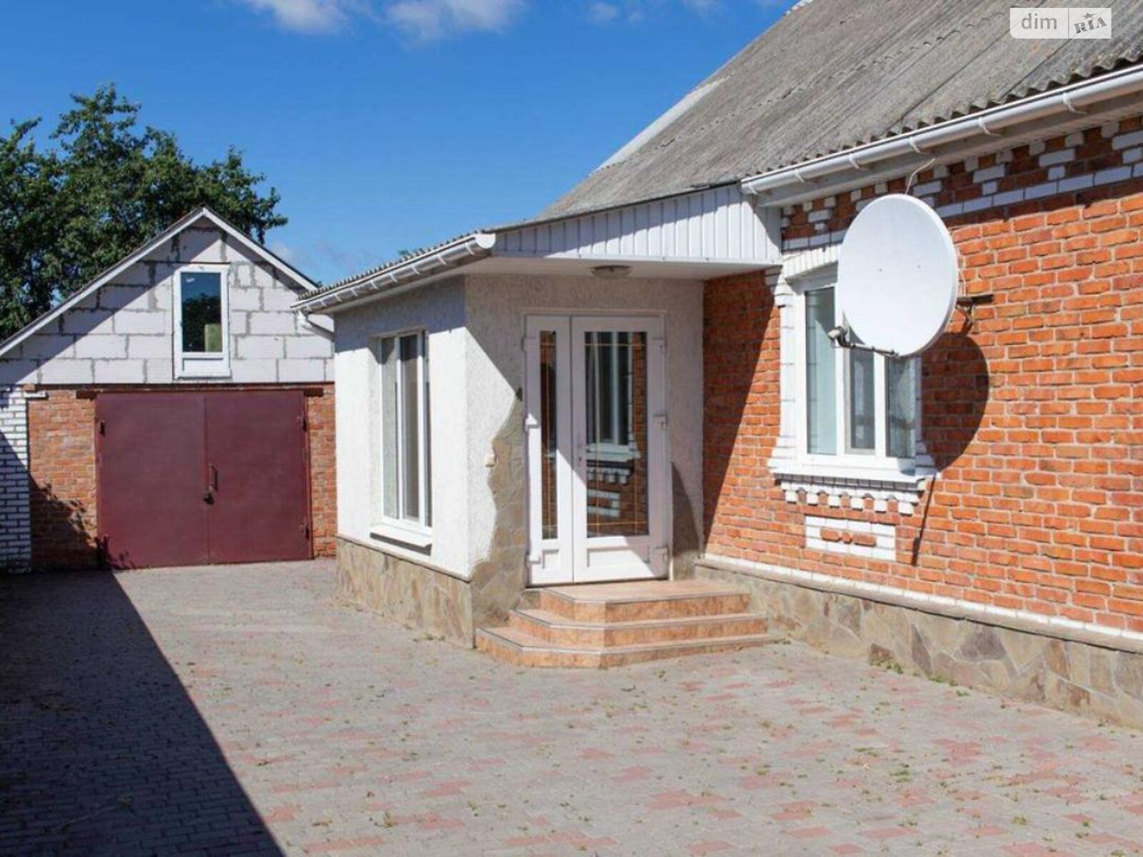 одноэтажный дом с гаражом, 96.4 кв. м, кирпич. Продажа в Христиновке фото 1 одноэтажный дом с гаражом, 96.4 кв. м, кирпич. Продажа в Христиновке фото 1
