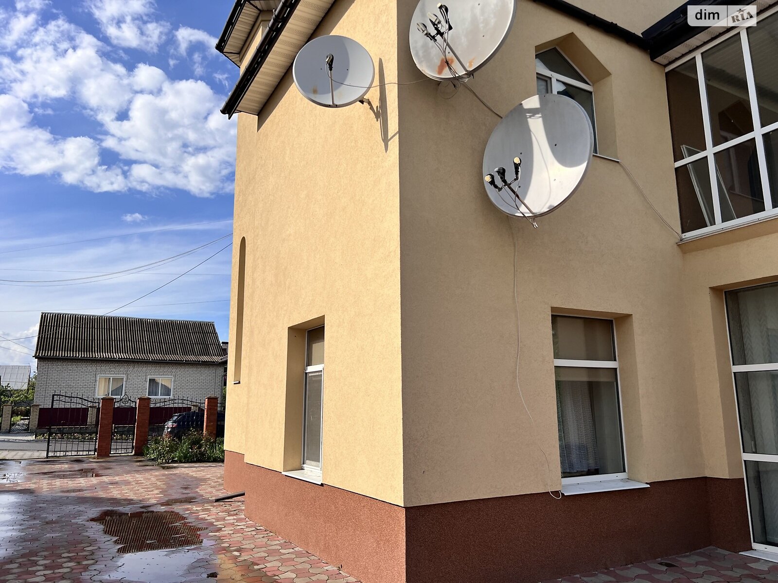 триповерховий будинок з верандою, 325 кв. м, цегла. Продаж в Христинівці, район Христинівка фото 1 триповерховий будинок з верандою, 325 кв. м, цегла. Продаж в Христинівці, район Христинівка фото 1