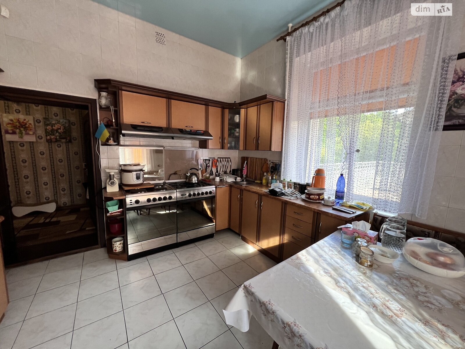 триповерховий будинок з верандою, 325 кв. м, цегла. Продаж в Христинівці, район Христинівка фото 1 триповерховий будинок з верандою, 325 кв. м, цегла. Продаж в Христинівці, район Христинівка фото 1