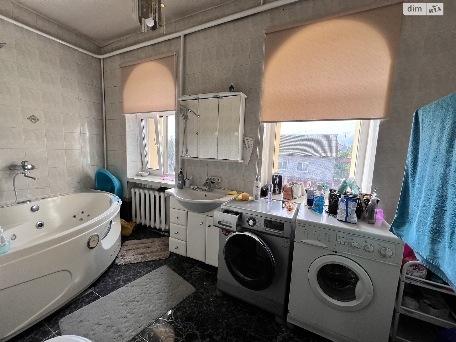 триповерховий будинок з верандою, 325 кв. м, цегла. Продаж в Христинівці, район Христинівка фото 1 триповерховий будинок з верандою, 325 кв. м, цегла. Продаж в Христинівці, район Христинівка фото 1